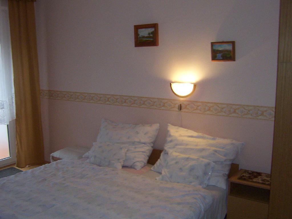 Marika Haus Hotel บุค ห้อง รูปภาพ